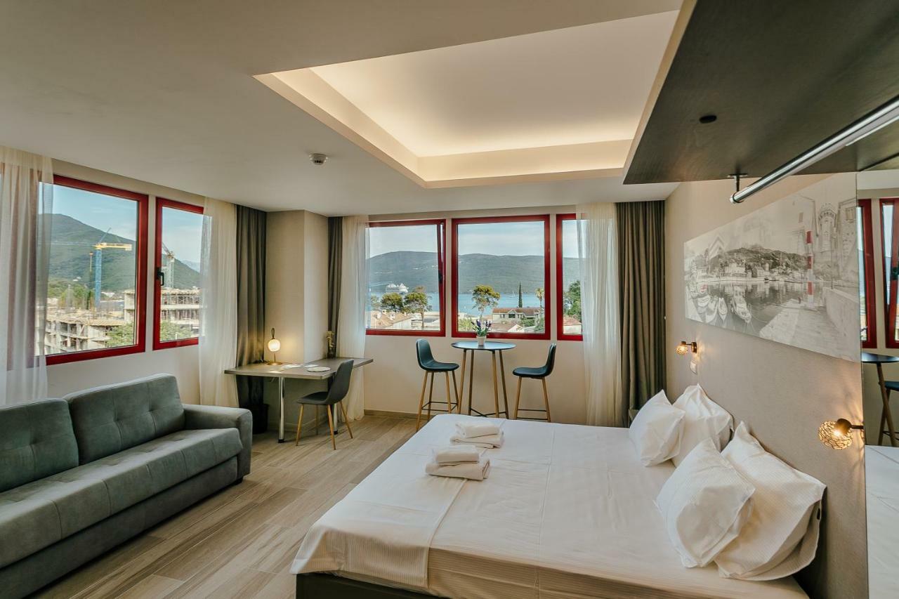Centar Novi Hotel Herceg Novi Luaran gambar